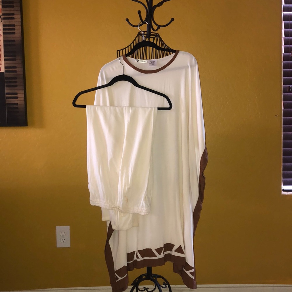 Two piece set